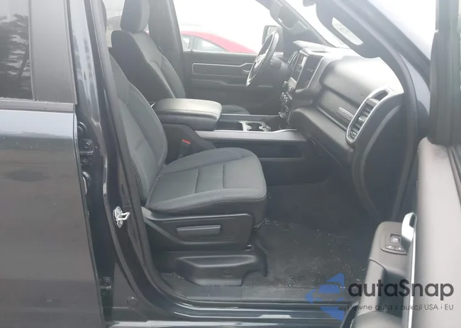 1C6SRFBT2MN777417: 42752327