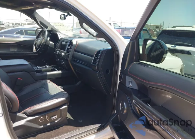 1FMJU2AT5KEA46082: 42752340