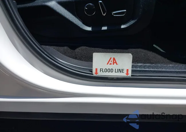 1FMJU2AT5KEA46082: 42752340