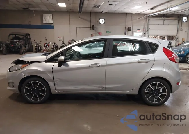 3FADP4EJ6HM134306: 42752347