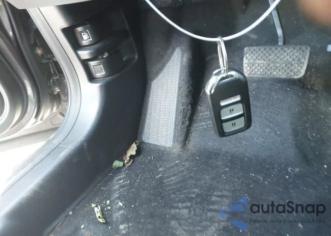 3HGGK5H86FM761638: 42752378