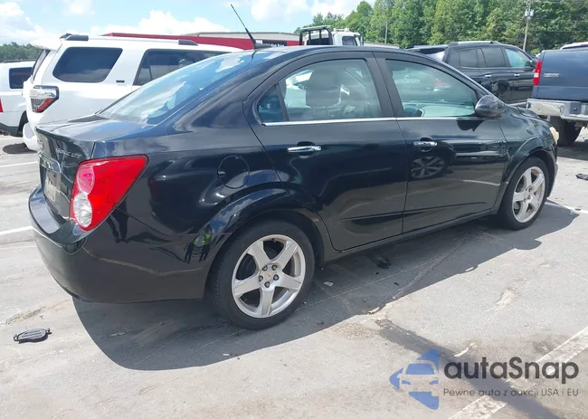 1G1JE5SHXC4186884: 42752385