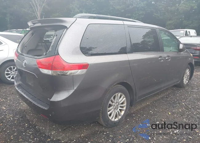 5TDYK3DC1BS119839: 42752416