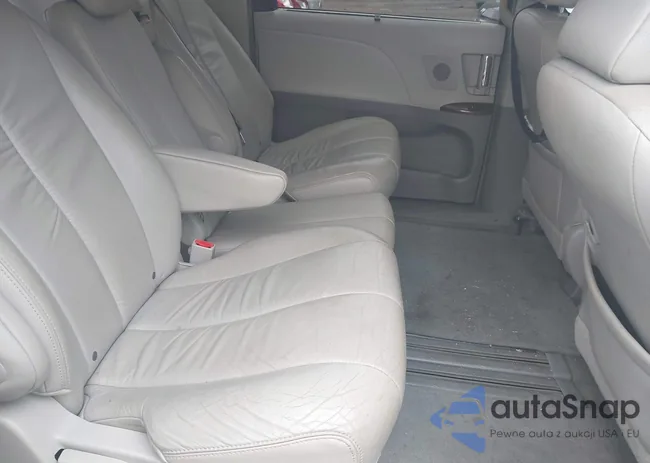 5TDYK3DC1BS119839: 42752416