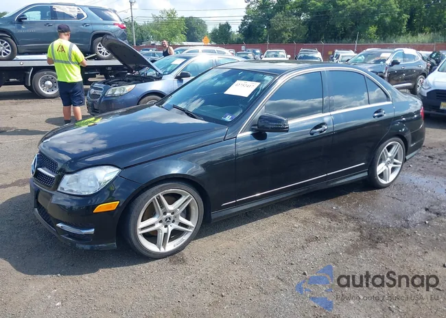 WDDGF8AB9DR275448: 42752417