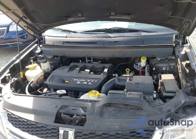 3C4PDCABXJT241122: 42752426