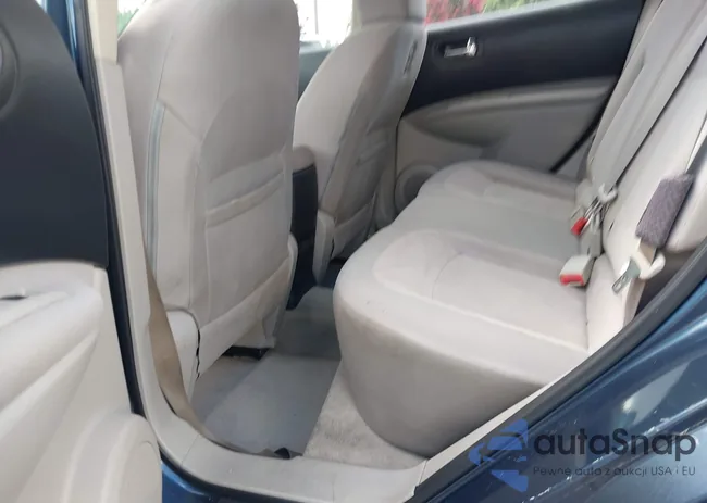 JN8AS5MT5EW611764: 42752461