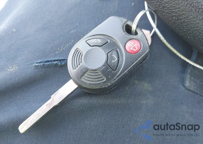 1FMCU0GD0HUD72495: 42752463