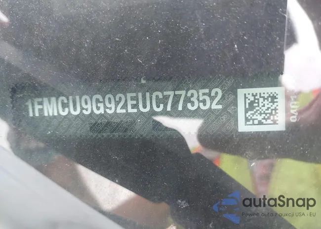 1FMCU9G92EUC77352: 42752467