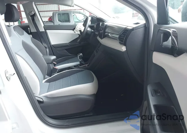 3VV8C7B23SM035618: 42752523