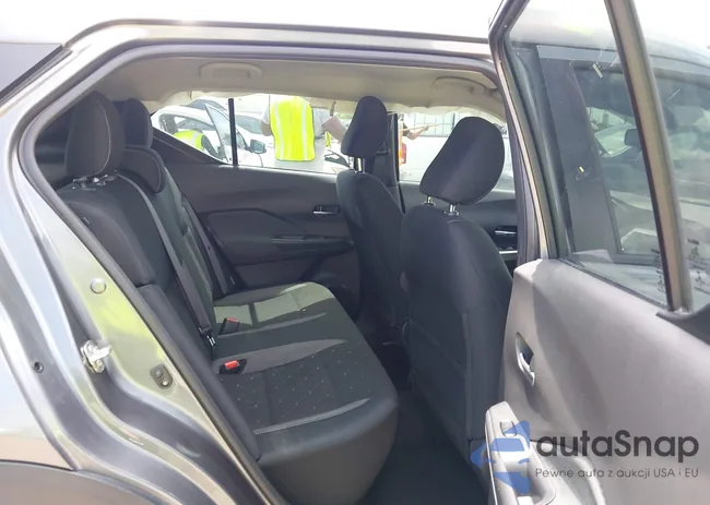 3N1CP5CV7LL537343: 42752616