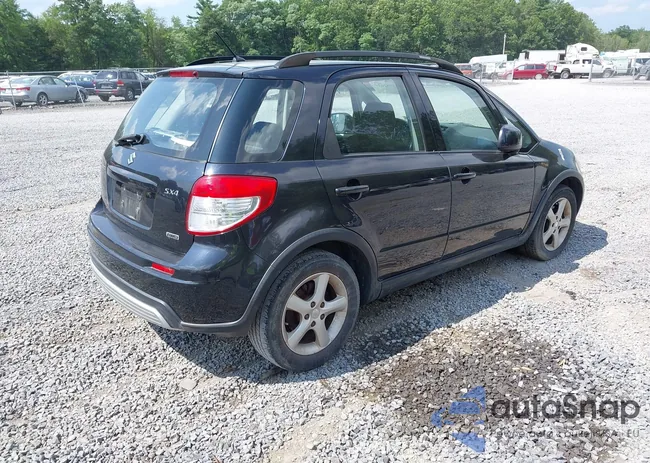 JS2YB413485108834: 42752619