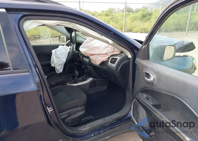 3C4NJDAB3MT558508: 42751676