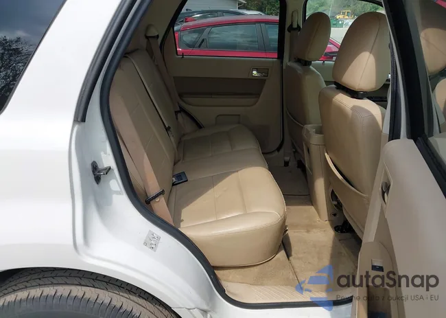 1FMCU9EG2BKC52217: 42751709