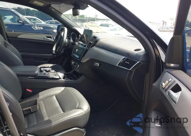 4JGED6EB3KA142620: 42751807