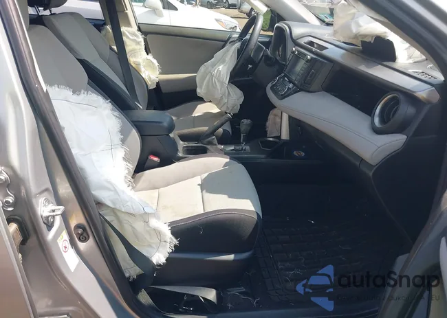 JTMRFREV2JJ208911: 42751841