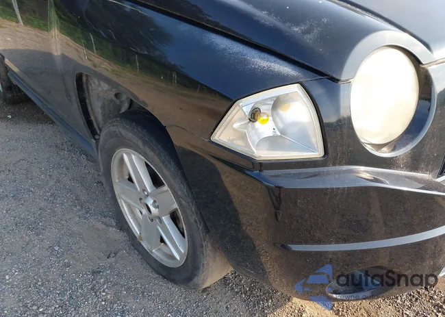 1J8FF47W77D584144: 42751940