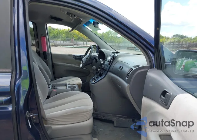 KNDMB233X86244194: 42751986