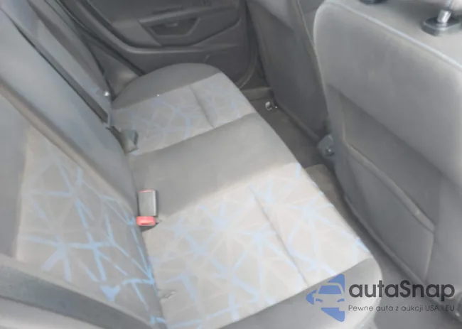 3FADP4BJ4DM204092: 42753189