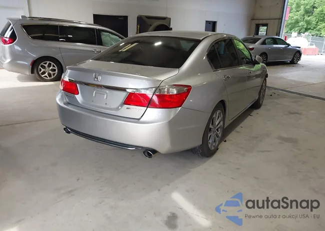 1HGCR2F55DA218373: 42753292