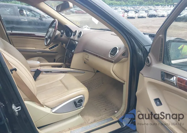 4JGBF8GE4AA536013: 42753377