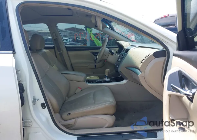 1N4AL3AP0DN513790: 42753379