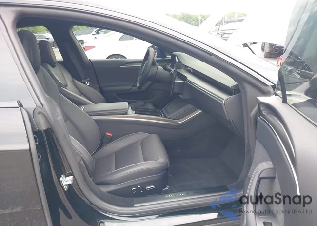 5YJSA1E61RF534650: 42753577