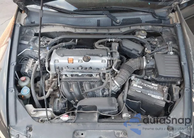 1HGCS1B30CA001590: 42752862