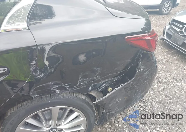 JN1EV7AR2KM555611: 42752959