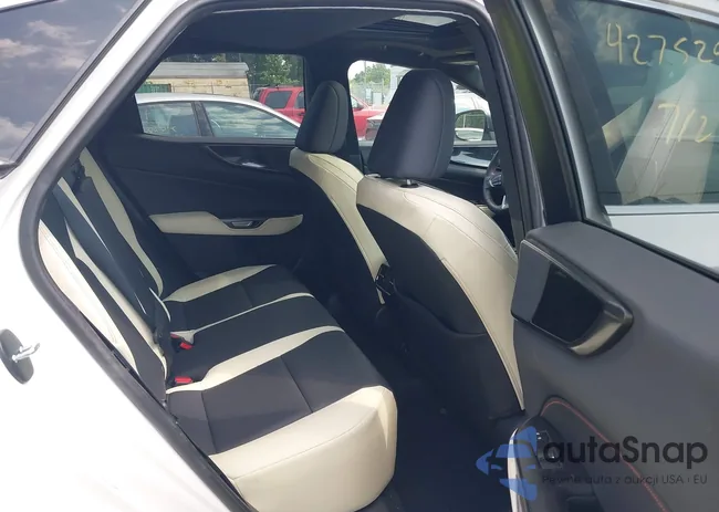 2T2AGCEZ6NC006547: 42752995