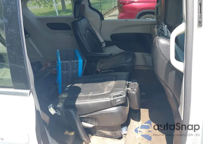 2C4RC1DG1LR157784: 42753066