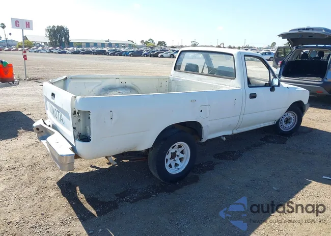 JT4RN82P1M5037018: 42754306