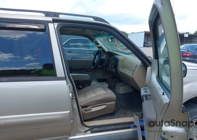 1FMZU77K85UB77578: 42754322