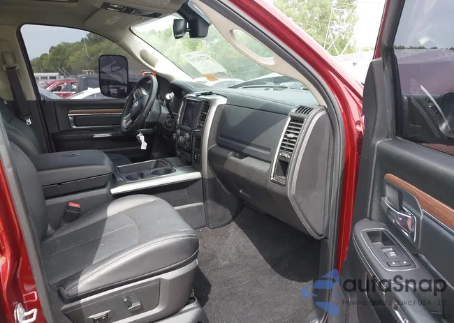 3C6UR5FL2JG121719: 42754360