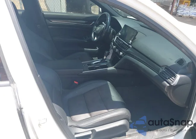 1HGCV1F37LA001779: 42754516