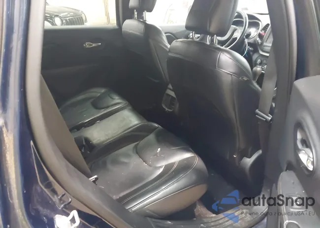 1C4PJMCBXFW664876: 42754633