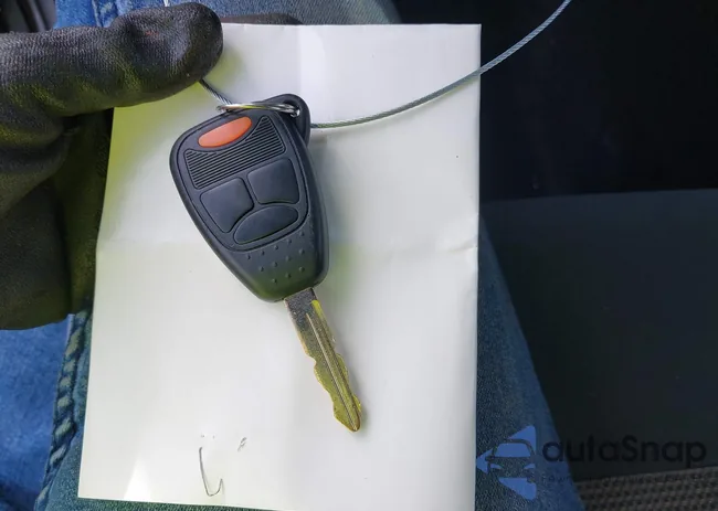 1C4NJDEB3CD588123: 42753771