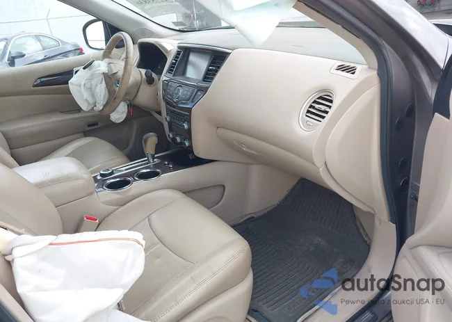 5N1AR2MM7EC709674: 42753836