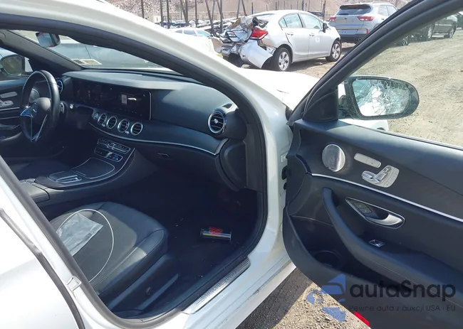 W1KZF8EB0PB169941: 42753884