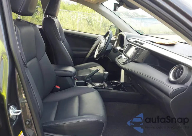 JTMDFREV3JD231395: 42753902