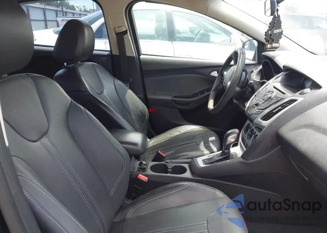 1FADP3F2XEL270825: 42754042