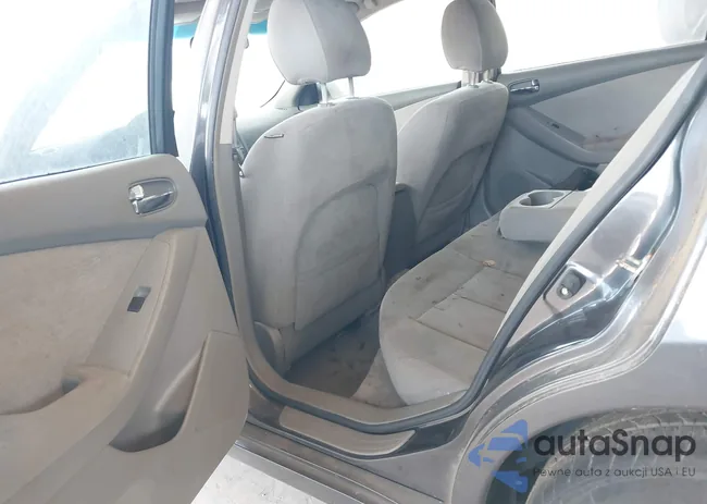 1N4AL2AP8BN438084: 42755143