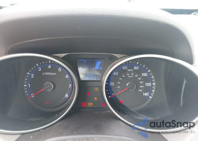 KM8JU3AG7FU008261: 42755177