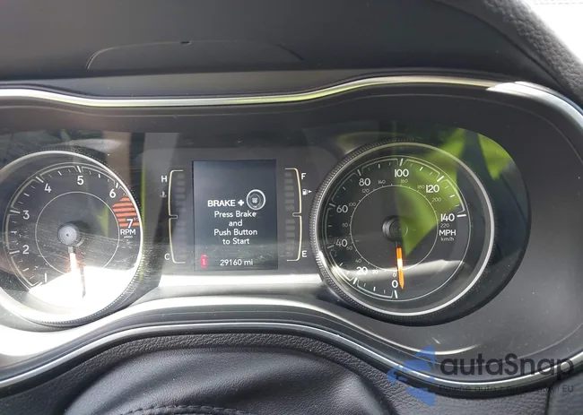 1C4PJLLB4MD164070: 42755370