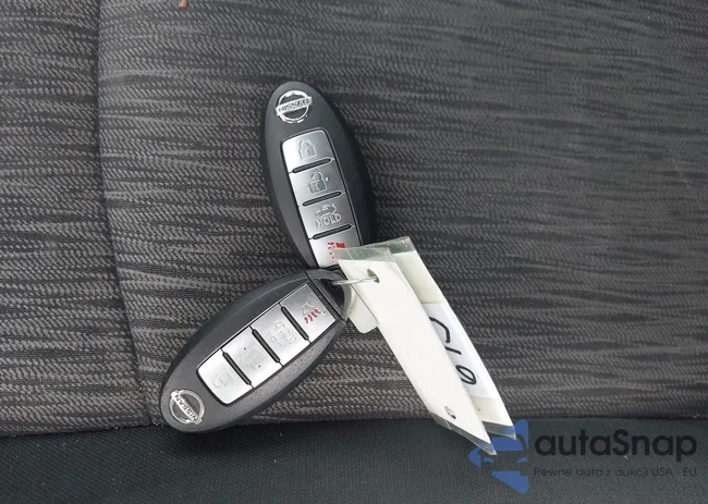 3N1AB7AP5FY373720: 42755437