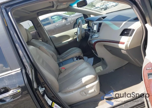 5TDDK3DC8DS064047: 42755455