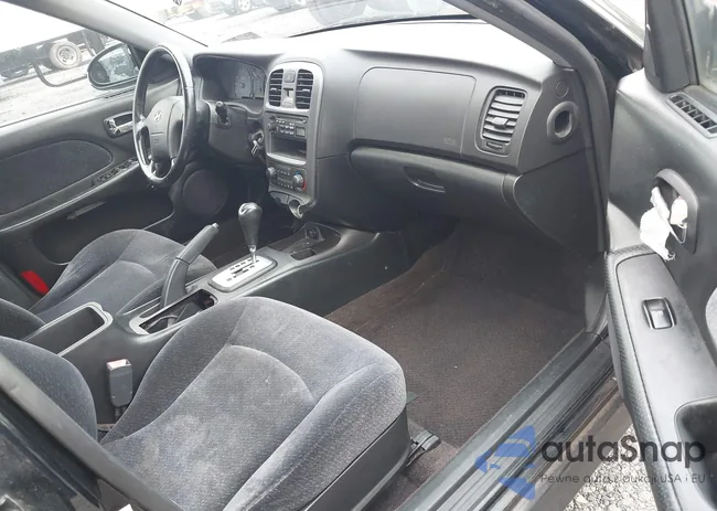 KMHWF25S92A507468: 42754880