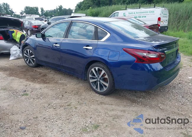 1N4AL3AP2HC159093: 42754966