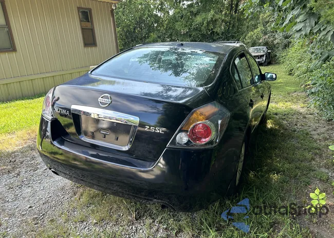 1N4AL2APXCC247098: 42756155