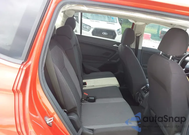 3VV1B7AX5JM085971: 42756369